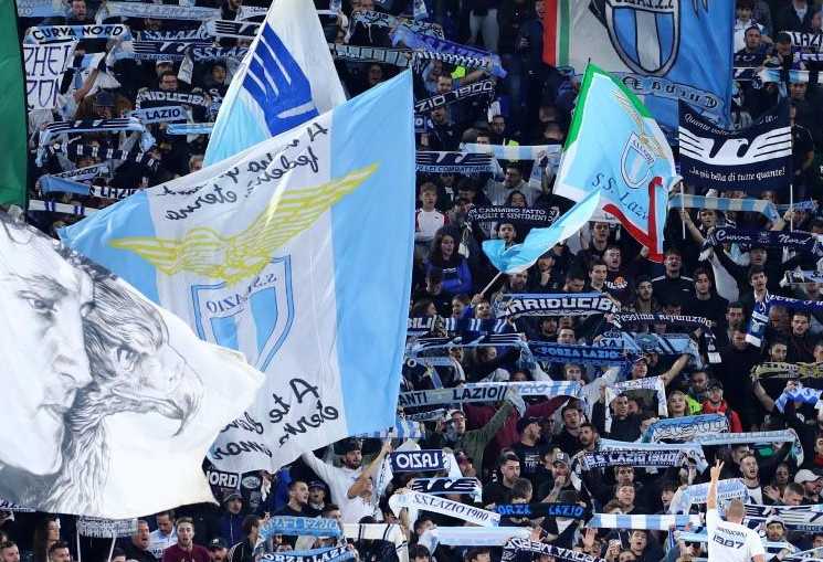 Torcida da Lazio racismo Europa League Torcida da Lazio racismo Europa League
